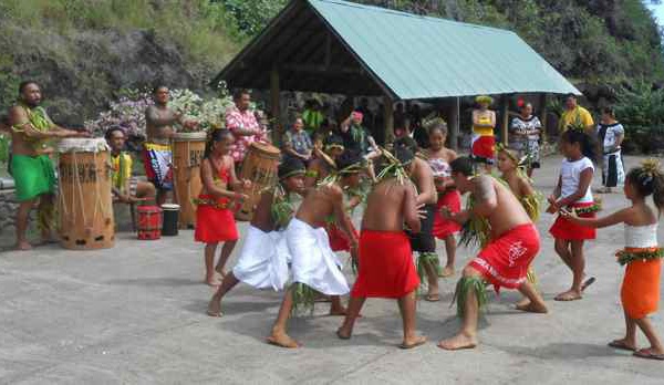 Accueil aux Marquises des rallies  World ARC et Blue Planet Odyssey