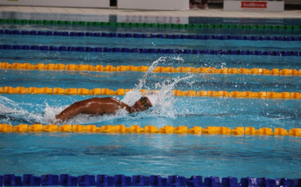 Keha Desbordes décroche la première médaille d'or pour la natation tahitienne