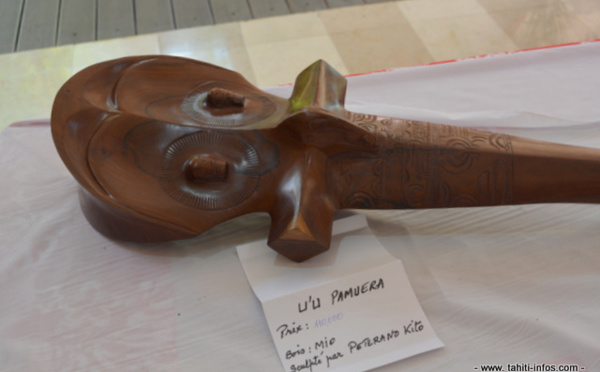 Des artistes sculpteurs de Ua Huka exposent pour la première fois à Tahiti