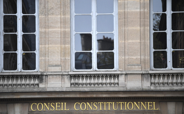 Les nouvelles cours criminelles départementales, sans jury populaire, jugées constitutionnelles