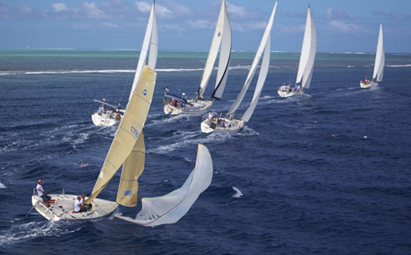 La Tahiti Pearl Regatta gonfle ses voiles pour sa 12e édition