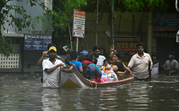 Inde: huit morts dans des tempêtes avant un cyclone qui s'abat sur la côte Sud-Est