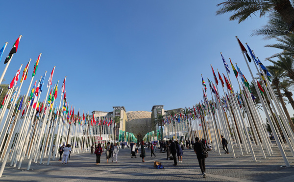 COP28 : les Emirats proposent un compromis sur les fossiles décevant pour des ONG et certains pays