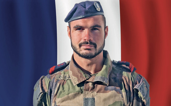 Enquête ouverte après la mort d'un militaire à Papeno’o