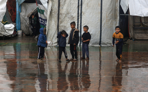 Israël intensifie son offensive à Gaza, "l'enfer sur terre" selon l'ONU