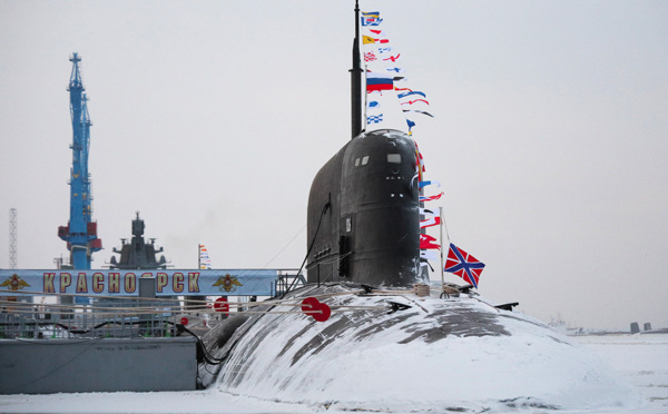Poutine inaugure deux nouveaux sous-marins nucléaires