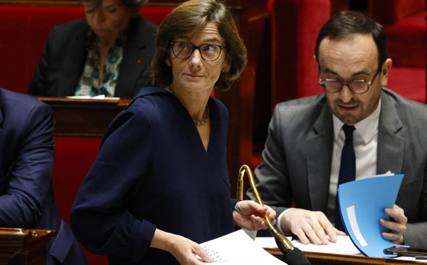 Mediapart épingle la nouvelle ministre de la Santé pour 20.000 euros de cadeaux