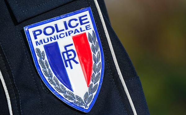 Grève des policiers municipaux: la ministre a "bon espoir" d'arriver à un accord