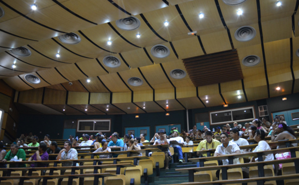 Communes associées : Lana Tetuanui portera un amendement au Sénat