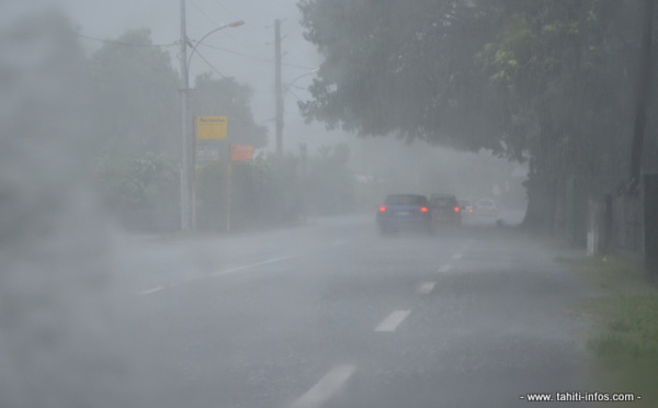 Gros coup de vent à Tahiti