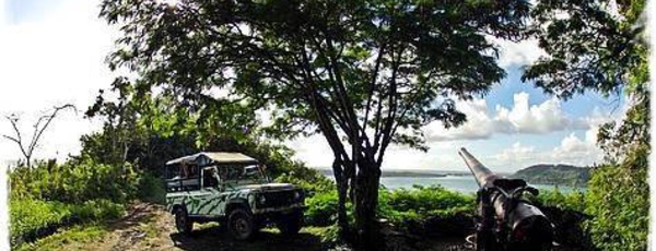 Accident d'un 4X4 d'excursion touristique à Bora Bora 
