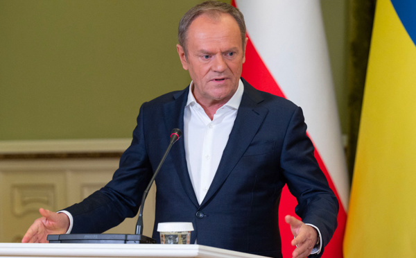 A Kiev, Donald Tusk martèle son soutien à l'Ukraine dans son combat contre "le mal"