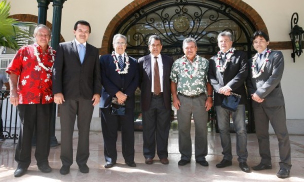 Une délégation de la Fédération argentine de football reçue par le Président