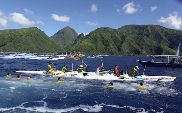 Tahiti Nui Va’a 2015 – Etape 2 : Edt conforte son avance, Shell dépasse Opt.