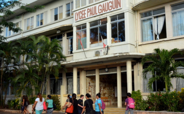 La proviseure du lycée Gauguin devra être maintenue dans ses fonctions