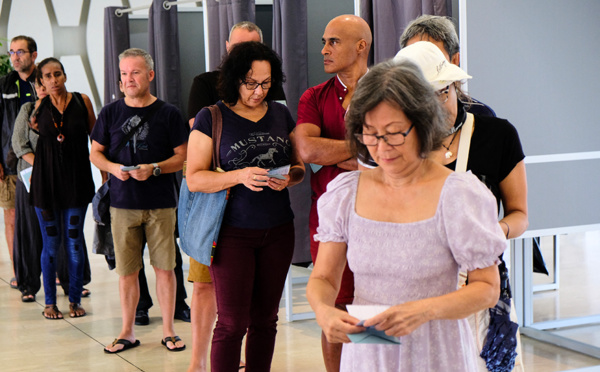 Nouvelle-Calédonie: la réforme constitutionnelle examinée le 26 mars au Sénat