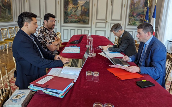 Taivini Teai rencontre Lionel Beffre