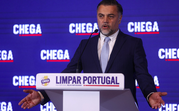 Après le déferlement populiste, le Portugal confronté au risque d'instabilité