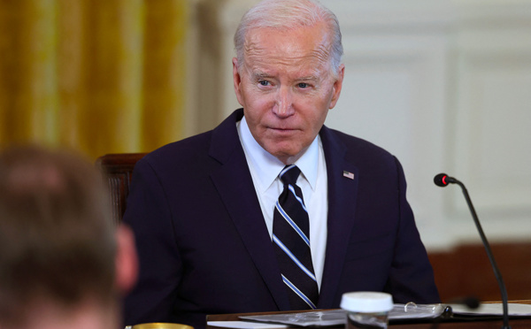 Biden reçoit les dirigeants polonais et envoie une nouvelle aide militaire à Kiev