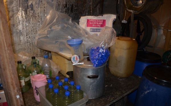 Plus de 120 litres de komo découverts à Tubuai
