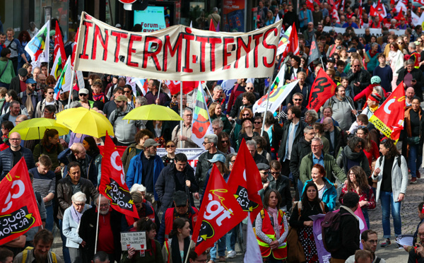 Fonctionnaires: faible mobilisation pour réclamer des hausses de salaires