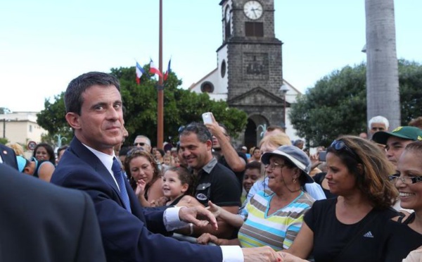Manuel Valls situe La Réunion dans le Pacifique (vidéo)