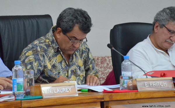 Edouard Fritch interpelle le groupe orange sur ses choix stratégiques