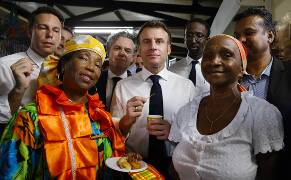En Guyane, Macron au révélateur de ses "engagements" face à de multiples défis