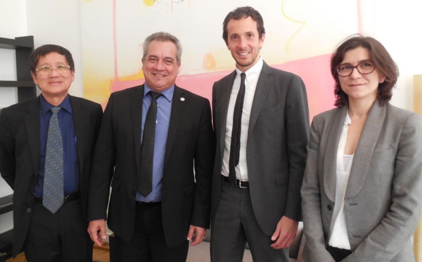 Heremoana Maamaatuaiahutapu défend les dossiers polynésiens au ministère de Fleur Pellerin