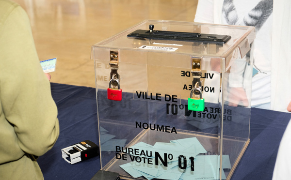 Nouvelle-Calédonie: le Sénat approuve l'élargissement du corps électoral du scrutin provincial