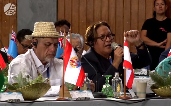 ​L'invasion du plastique dans l'Océan Pacifique discutée à Rapa Nui