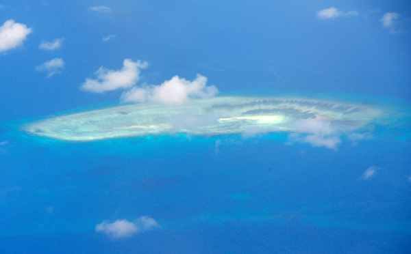 Face à Biden, Pékin défend ses actions "légitimes" en mer de Chine méridionale