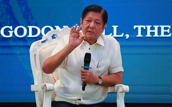 Philippines: Marcos affirme qu'il ne livrera pas son prédécesseur Duterte à la CPI