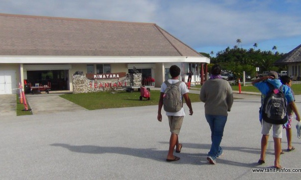 Les collégiens de Rimatara de retour chez eux pour les vacances