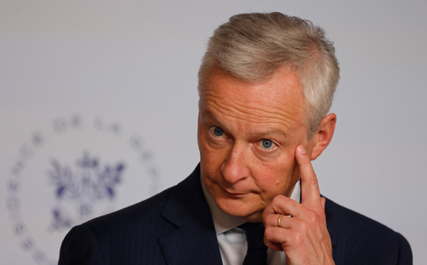 "Simplification!" Bruno Le Maire dévoile son "plan d'action" anti-paperasse pour les entreprises