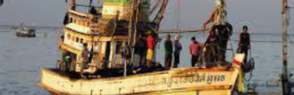 Mise au pas des pêcheurs en Thaïlande: 5.000 bateaux immobilisés