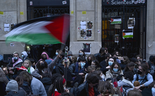 Mobilisations pour Gaza: sit-in et grève de la faim à Sciences Po, évacuation devant la Sorbonne