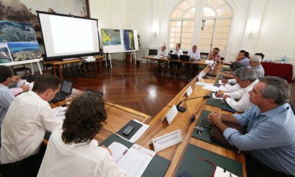 Tahiti Mahana Beach : préparation des réunions de cadrage avec les candidats pour le dialogue compétitif