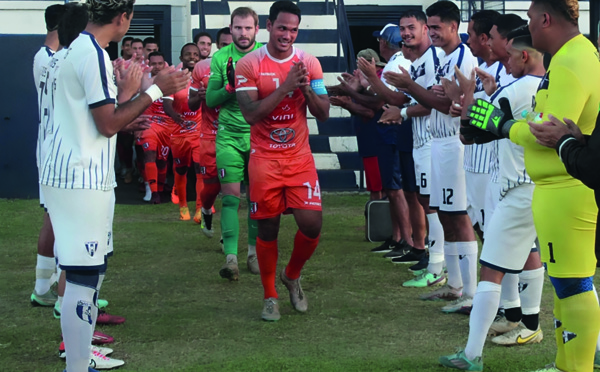 Football - Vénus clôture avec éclat contre Pirae