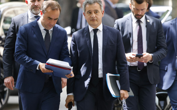 Nouvelle-Calédonie: Darmanin qualifie les indépendantistes du CCAT d'organisation "mafieuse"