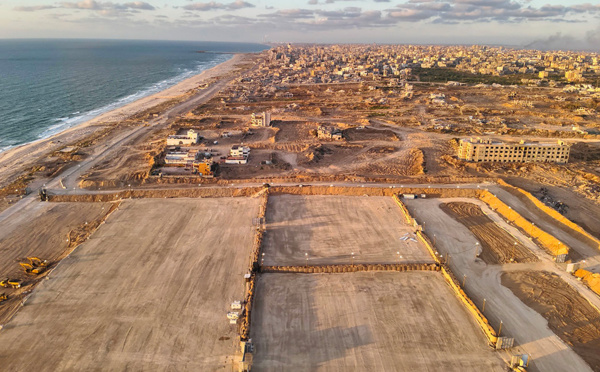 Gaza: violents combats dans le nord, premier déchargement d'aide sur la côte