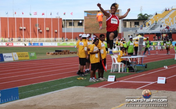 PNG 2015 « Saut en longeur » : Raihau Maiau, un saut en or
