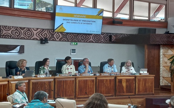 La déontologie s'invite à l'assemblée