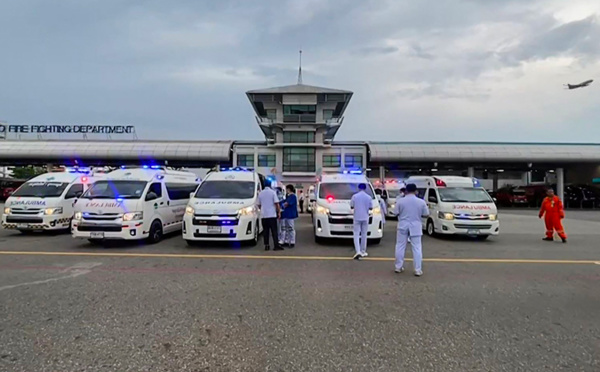 Vingt personnes du vol Singapore Airlines en soins intensifs à Bangkok