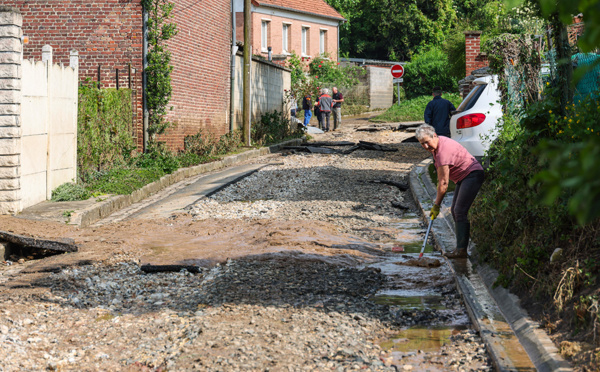 Somme: des coulées de boue provoquent d'importants dégâts matériels