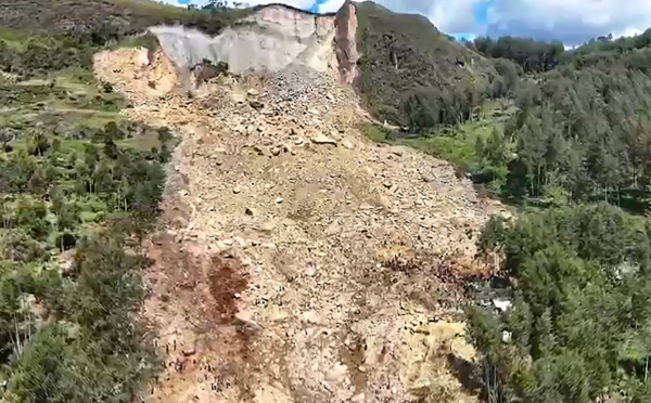 Papouasie-Nouvelle-Guinée : plus de 2.000 personnes ensevelies à la suite d'un glissement de terrain, selon les autorités