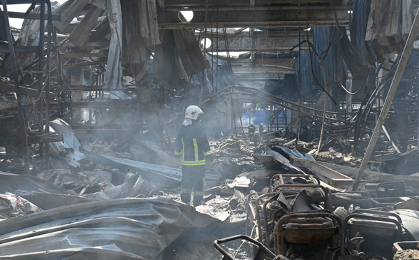 Zelensky appelle l'Occident à "user de tous les moyens" pour contraindre Moscou à la paix