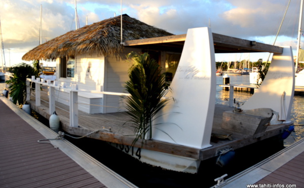 Une première "excursion perle" à Papeete pour les touristes