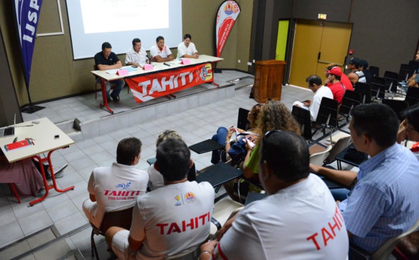 Le ministre de la Jeunesse et des Sports fait le bilan des Jeux du Pacifique