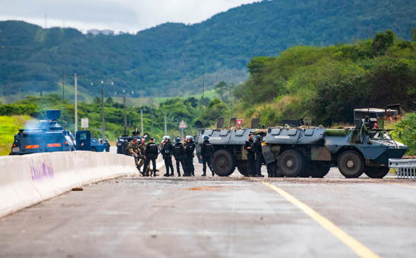 Nouvelle-Calédonie: deux hommes blessés par des gendarmes dans une fusillade